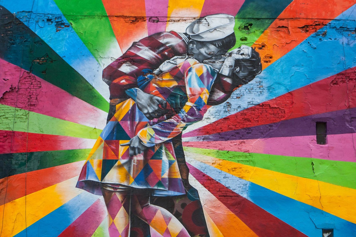 Vibrant Kiss by Eduardo Kobra